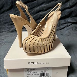 BCBGeneration BG-Esters Pumps